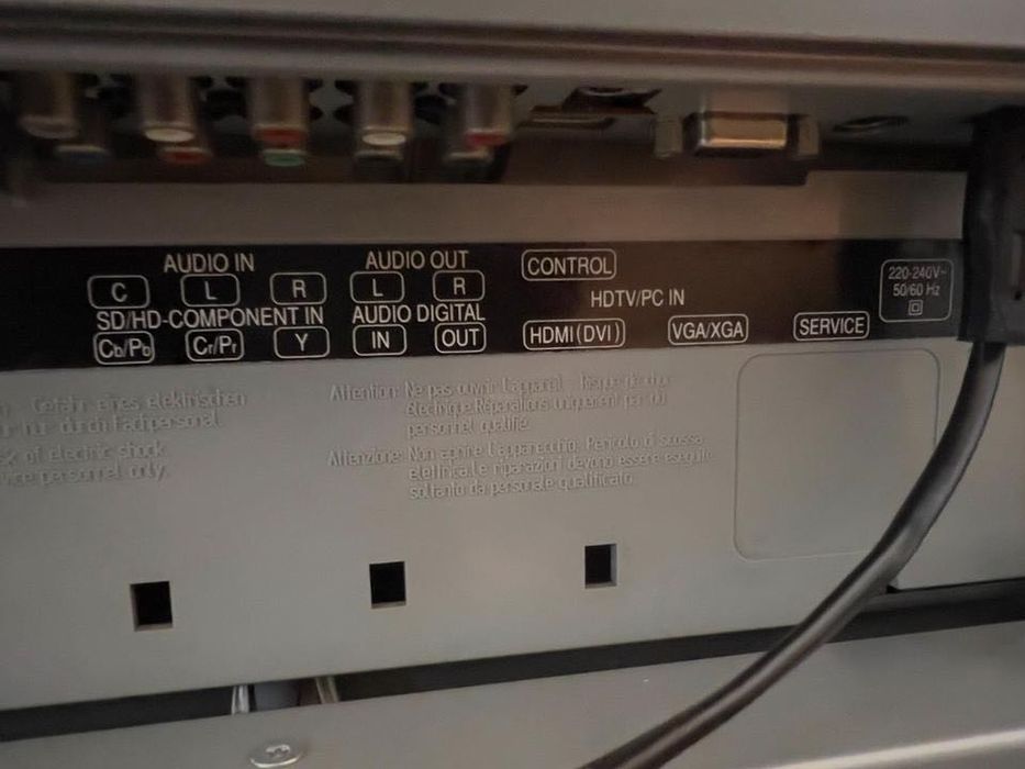 TV Loewe Individual 32'' Select Full HD