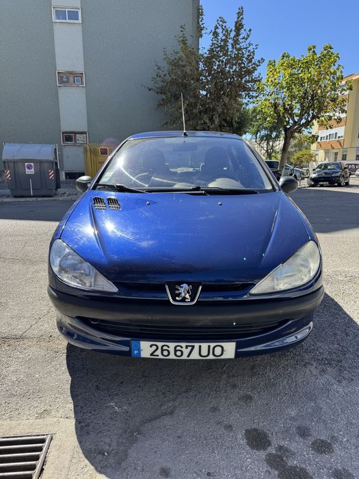 Peugeot 206 1.1i Gasolina | 2003 | Nacional | 5 Portas