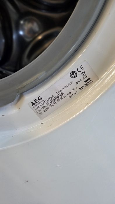 Máquina lavar roupa AEG