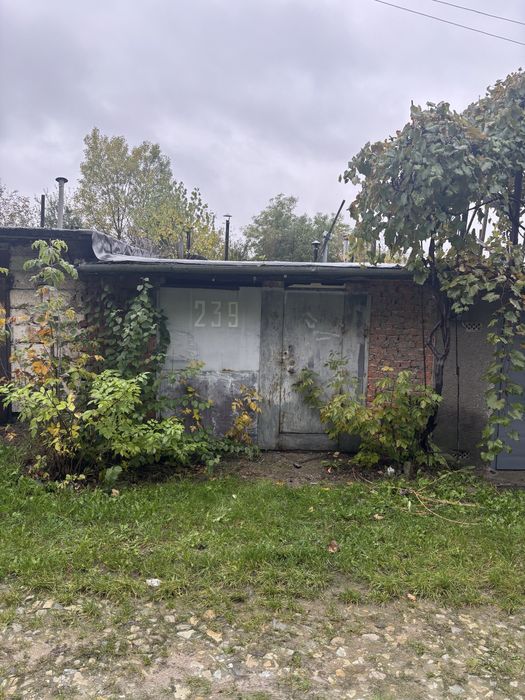 Продам ГАРАЖ 4кооператив 45м2 з підвалом