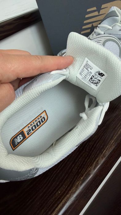New Balance ABZORB 2000