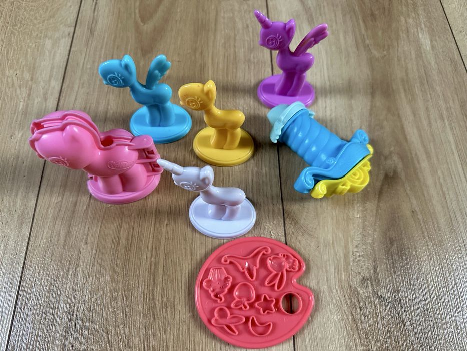 Mega zestaw play-doh lodziarnia, dentysta, koniki, straz pozarna