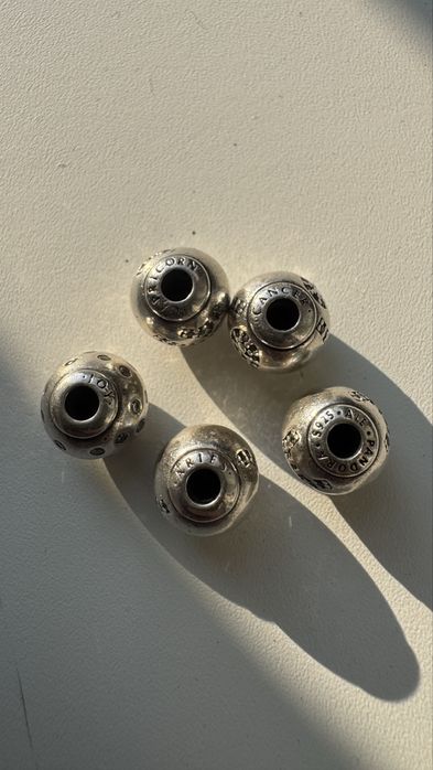 PANDORA ESSENCE пандора шарми козеріг і близнюки залишилися