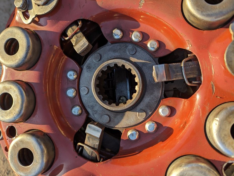 Корзина МТЗ 80 82 892 1221  Оригінал Сцепления МТЗ Корзіна зчеплення