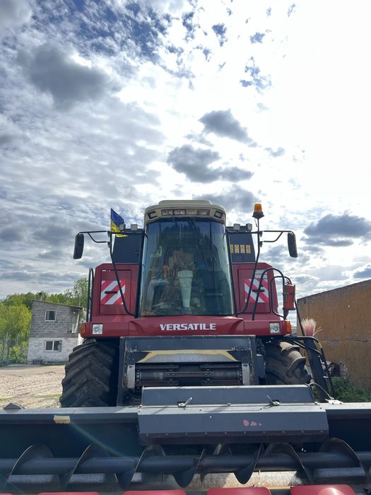 Versatile Acros 595 plus