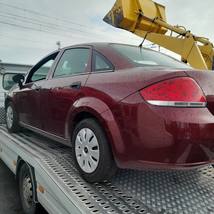 Fiat linea 1.4 na części
