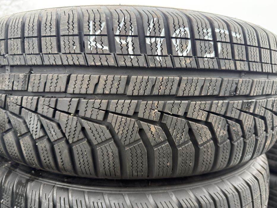 Komplet kół zimowych 5x108 Peugeot Opel Toyota 205/60/16 Hankook