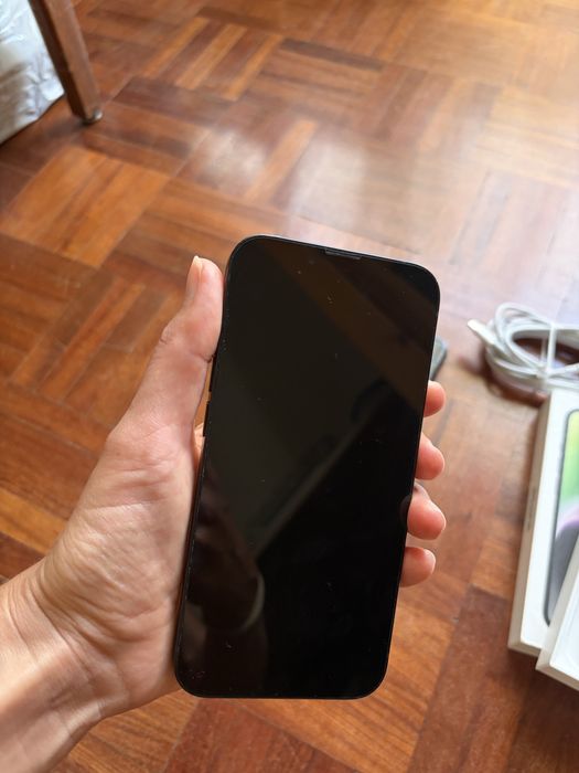 iPhone 14 de 128GB em excelente estado