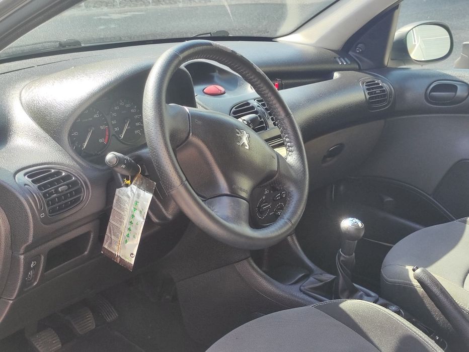Peugeot 206 1.4 HDI comercial de 2006