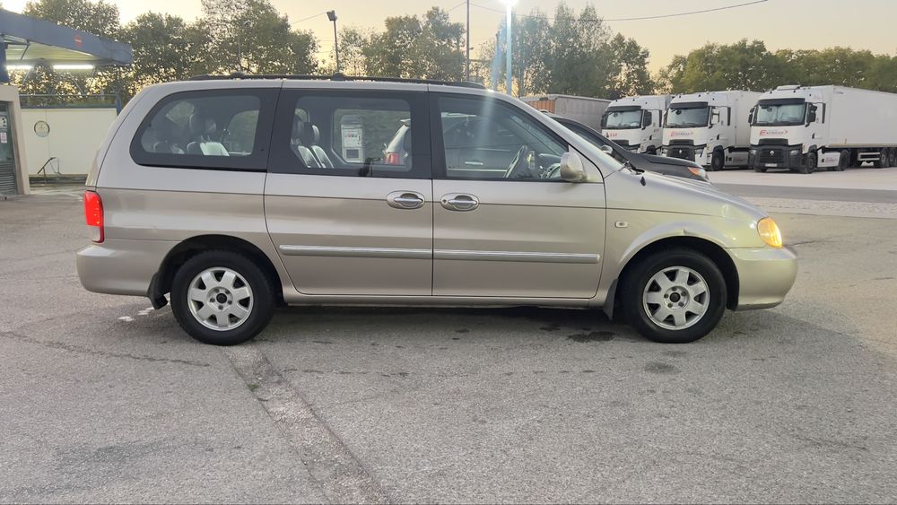 Kia Carnival 2.9