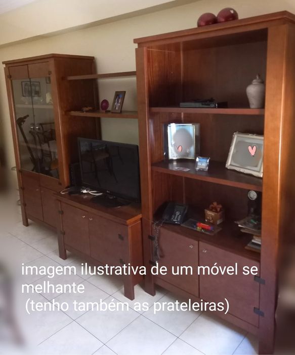 Móveis de Sala (madeira mogno)
