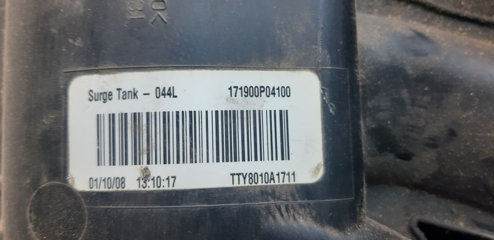 Впускной коллектор на Toyota Camry 3.5Camry 3.5