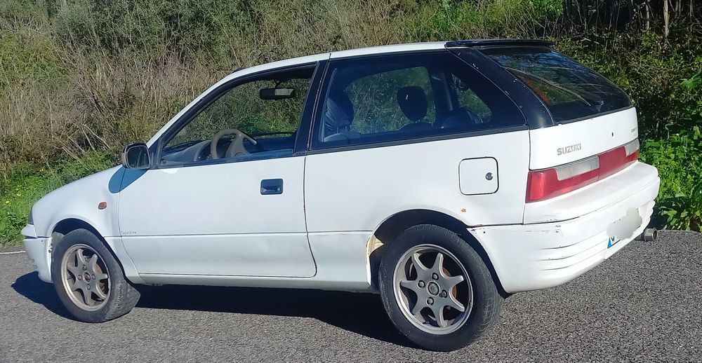 Suzuki Swift 1.0 GLi 3 portas