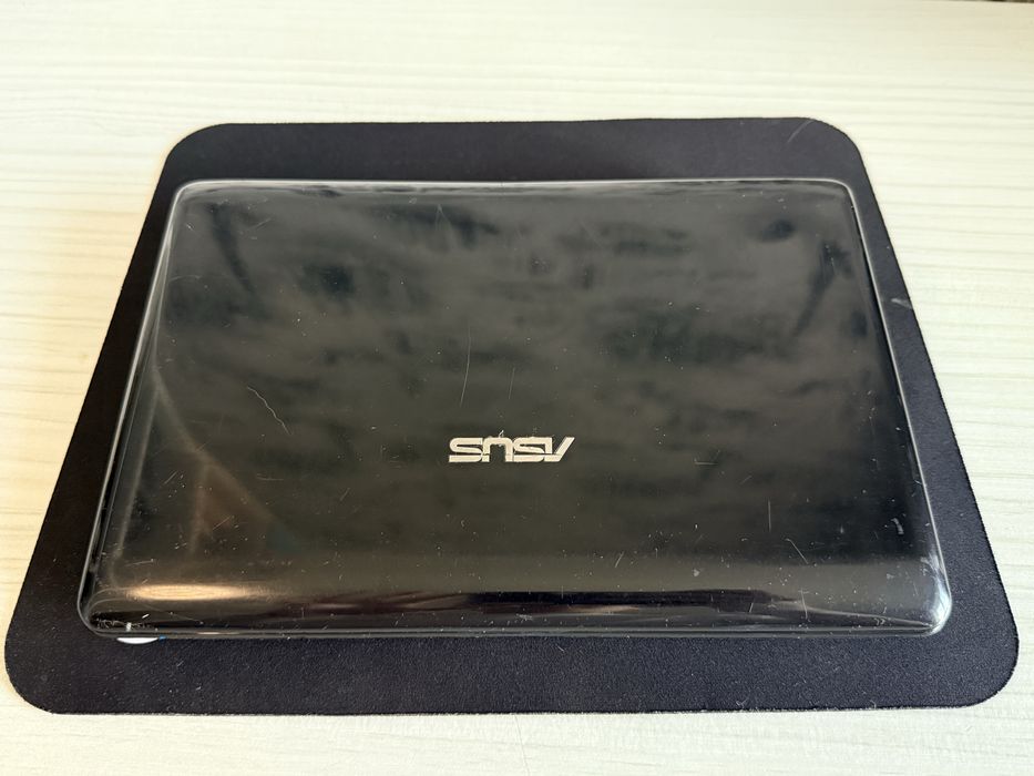 Продам нетбук Asus Eee PC 1005 PX