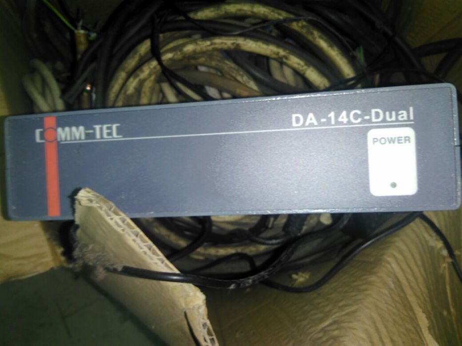 Amplificador distribuidor video 4 canais