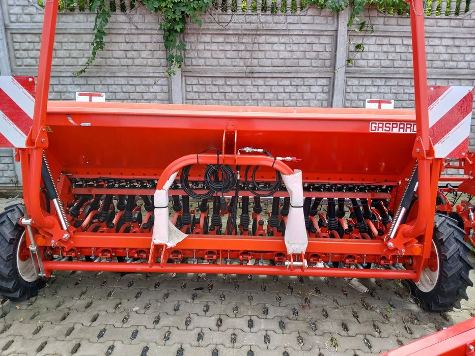 Maschio Gaspardo NINA 300  Siewnik zbożowy dwutalerzowy 3m Horsch amazone kuhn agro-masz agr-tom