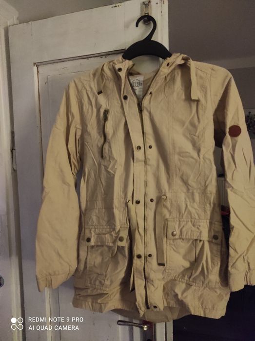 Płaszcz wiosenny House