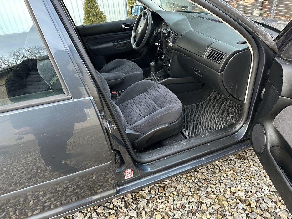 Продам Гольф 4 1999 року