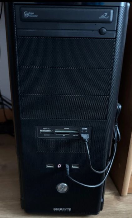 Komputer stacjonarny
