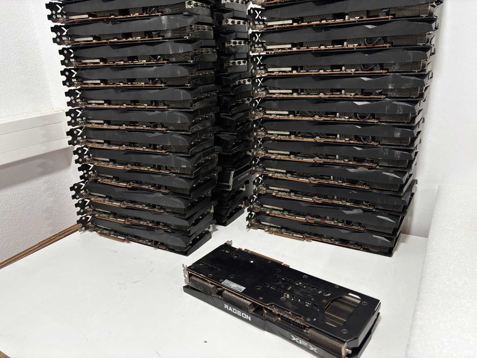 Placas Gráficas XFX RX 6700 XT 12GB Speedster SWFT 309 (Avariadas / Peças)