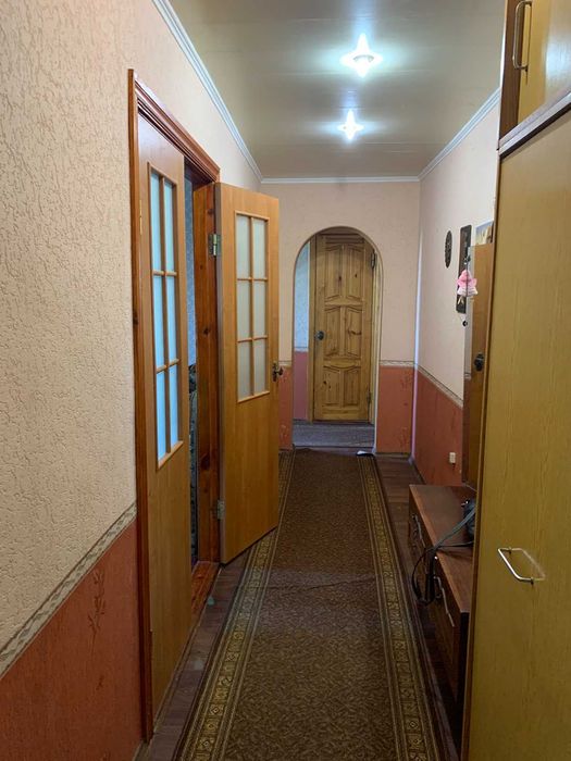 Продам 3 кімнатну квартиру по вулиці Політехнічна 2108