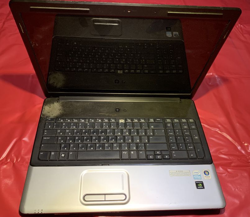 ноутбук HP compaq Presario CQ70