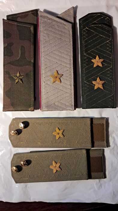 Погоны, хлястики, пуговицы и другая фурнитура