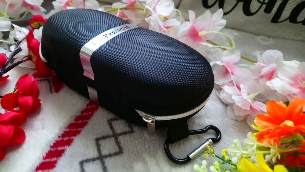 Futerał, etui na okulary twarde