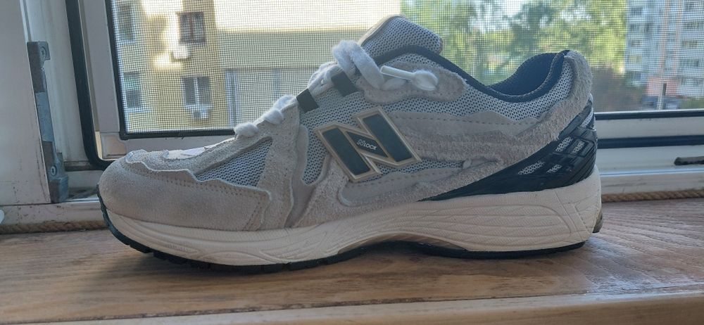 Продам new balance 1906d,42 розмір