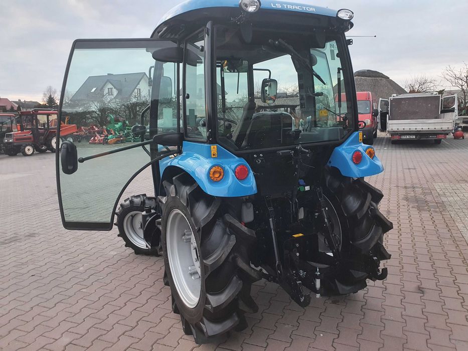 Koreański traktor sadowniczy 4x4 40KM kabina klima LS MT 3.40 gw.5 lat