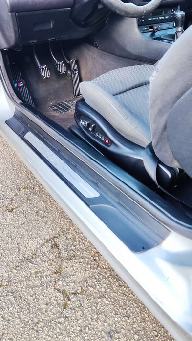 BMW E46 318CI em excelente estado