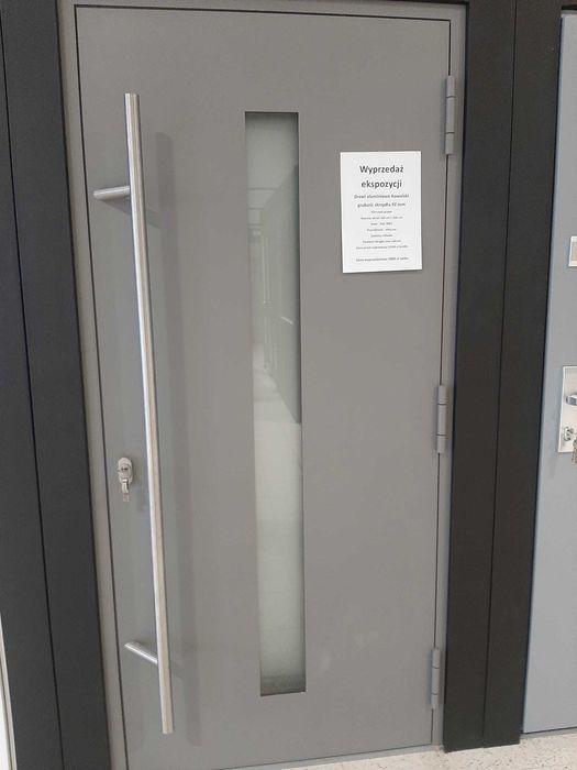 Drzwi zewnętrzne #z102