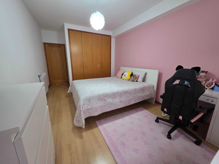 T3 Espaçoso c/ Garagem para 2 Viaturas – São Vítor, Braga