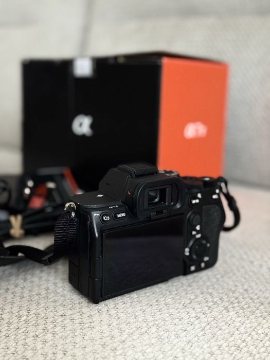 Sony A74 Przebieg 8400 GWARANCJA