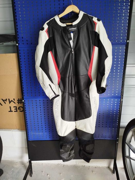 Nowy kombinezon motocyklowy BMW Motorrad rozmiar 54 – jak nowy!