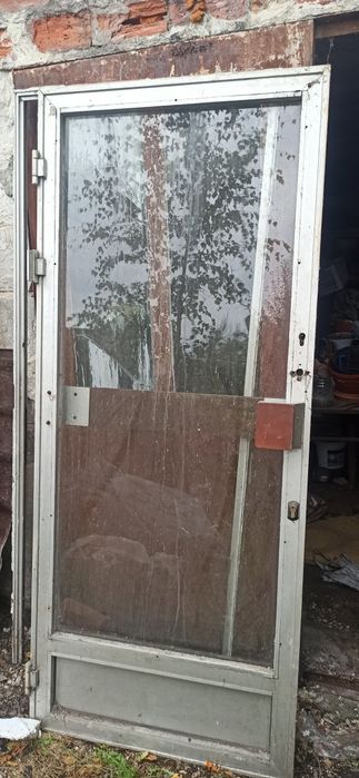 Drzwi aluminiowe do renowacji