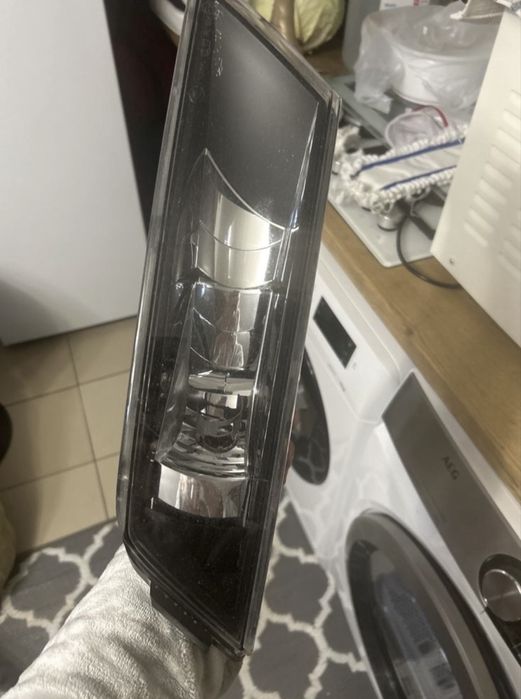 Lampa prawa superb lll 2017 oraz halogen prawy