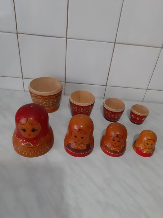 Продам игрушка-сувенир Матрешка 8 в одном
