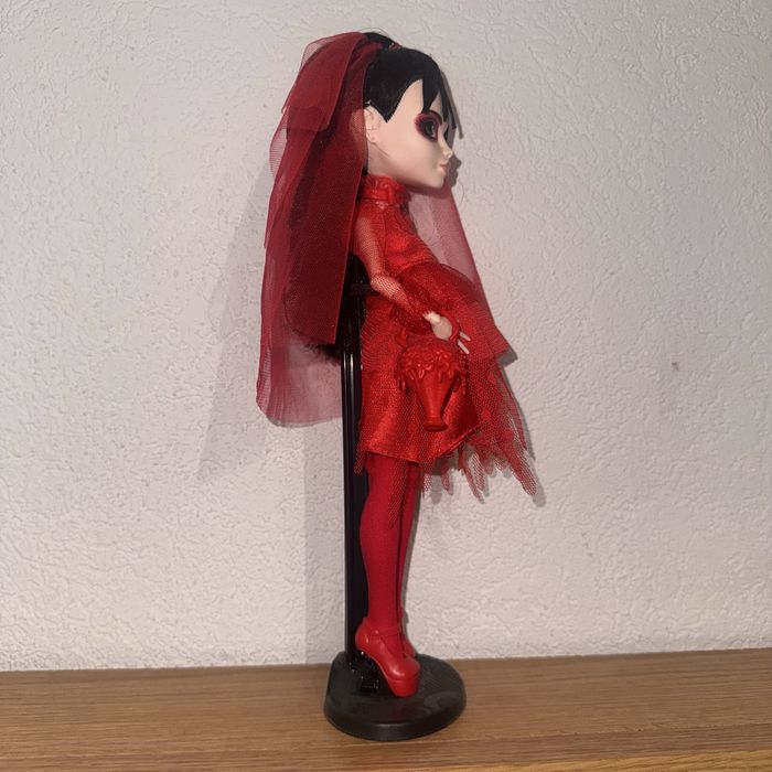 Лялька Monster High Скелектор Лідія Бітлджус із сету