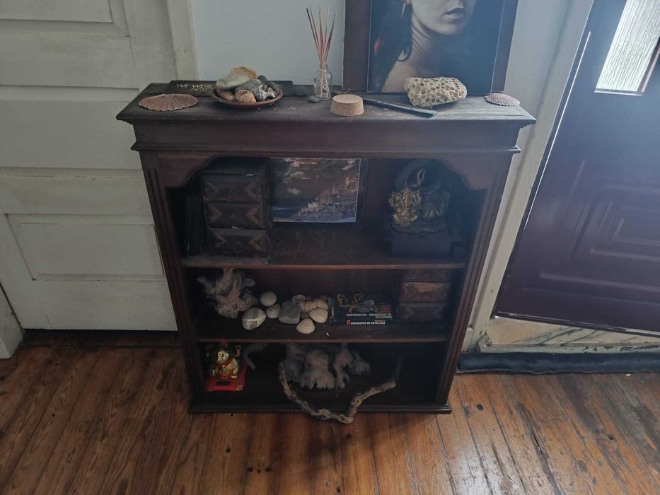 Móveis variados a bom preço