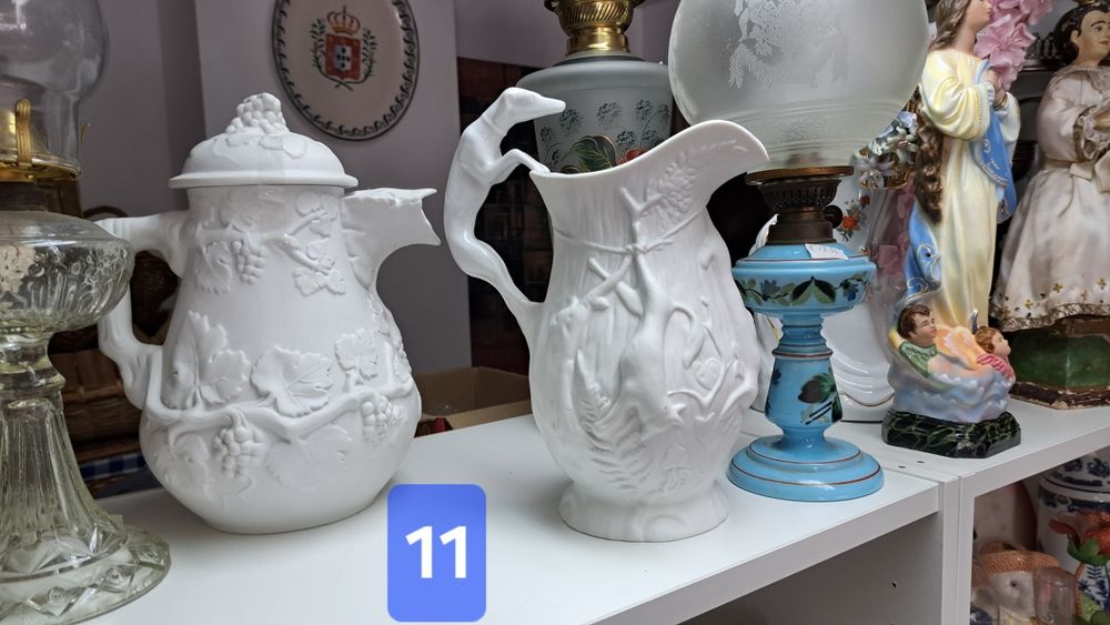 Artigos decorativos antigos