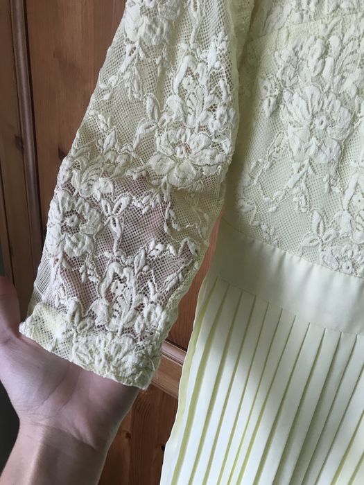 Elegancka sukienka r.M