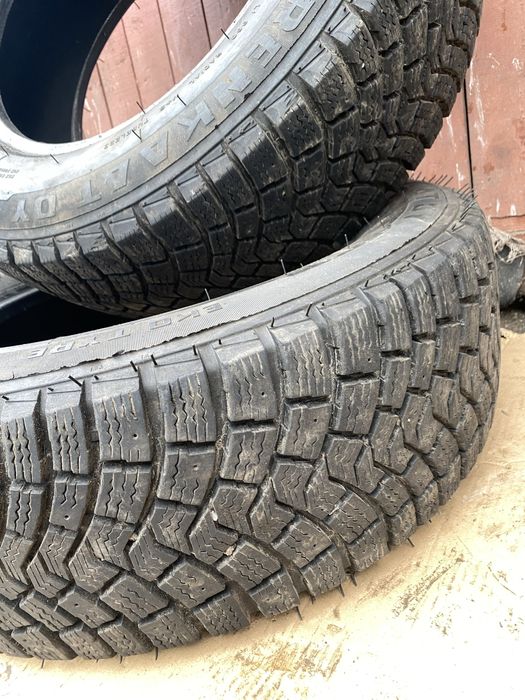 Пара колес 215/65R16