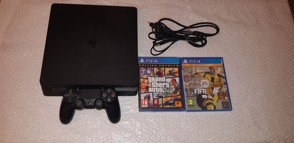 Ps4 Slim 500 GB com 1 Comando Sony + Gta V + Fifa 17