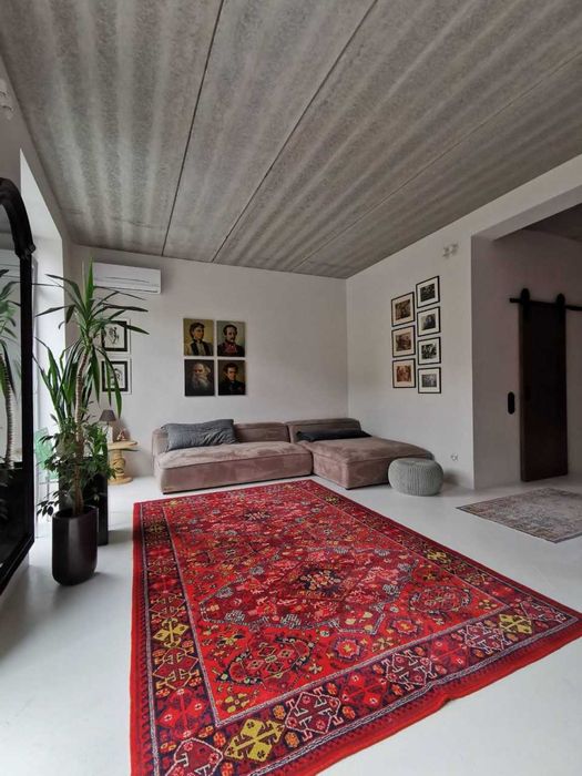 Будинок як витвір мистецтва, між тим функціональний.