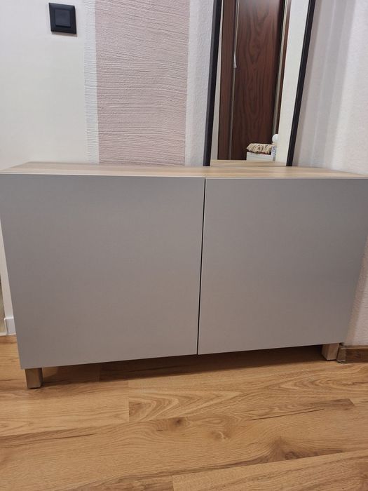 Komoda Besta (ikea)