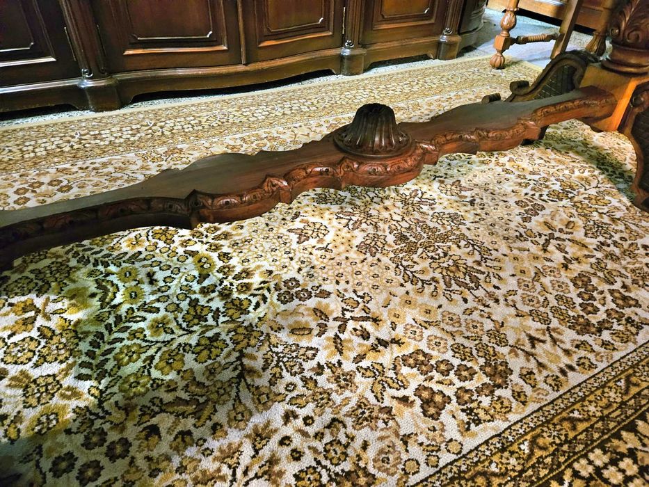 Mesa antiga em madeira maciça - óptimo estado - Só a mesa as cad