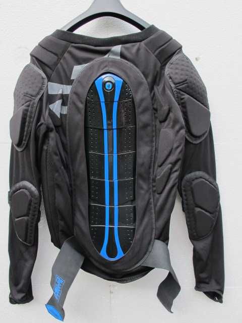 Защитный боди Demon Shield Proline