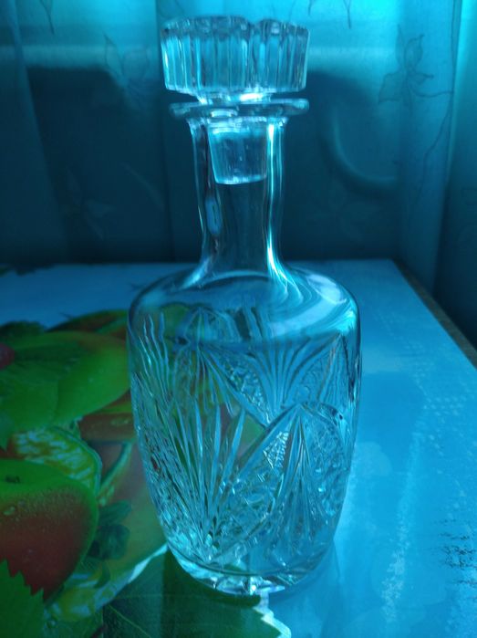 Вінтажний кришталевий графин