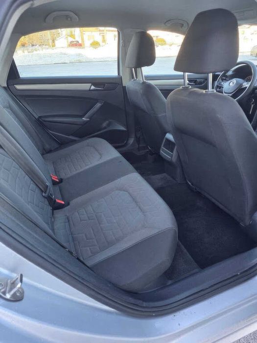 Volkswagen Passat      2022